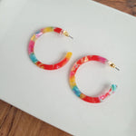 Camy Hoop Earrings in Rainbow Confetti